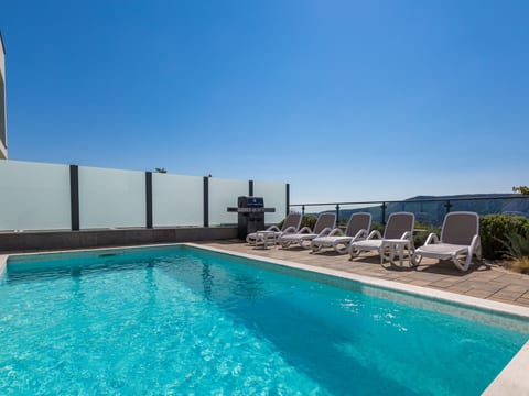 VILLAS DE SHERY 2 / HR-09046-01