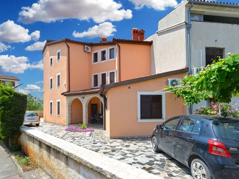Apartment 2145