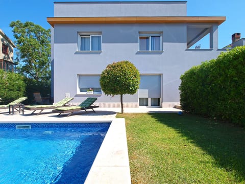Villa 2103