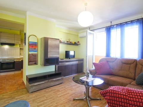 Apartment 2328
