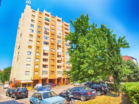 Apartment 2328