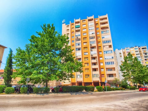 Apartment 2328