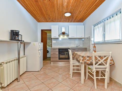 Apartment 929