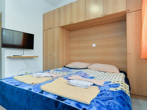 Apartment 105