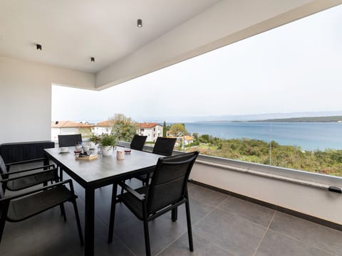 Apartment Penthouse Porat