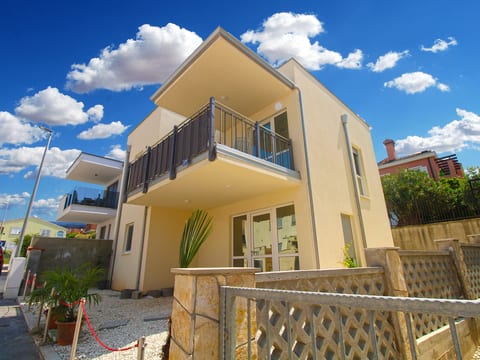 House 2247