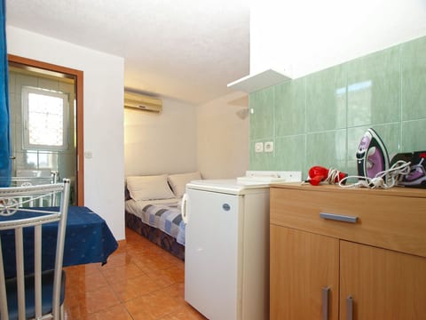 Apartment 700