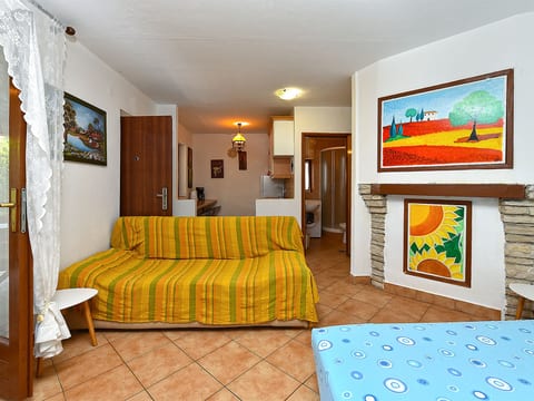 Apartment 2381