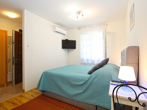 Apartment 1387