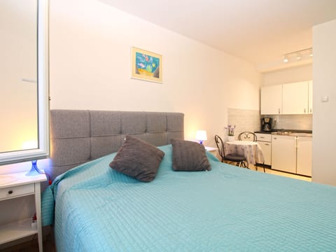 Apartment 1387