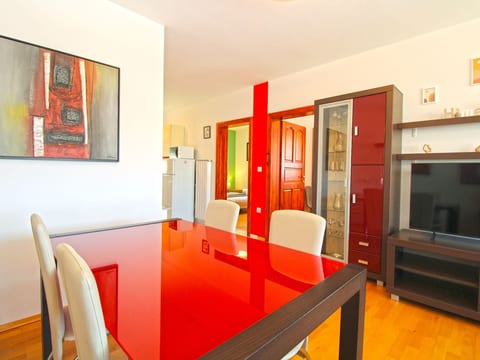 Apartment 2384