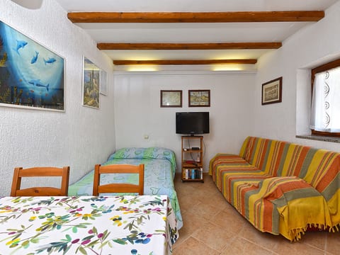 Apartment 2381