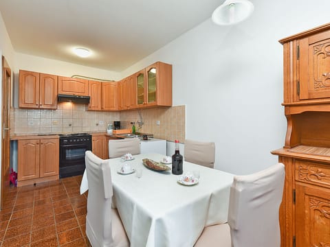 Apartment 1178