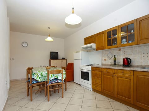 Apartment 1858