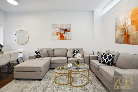 Luxury PH Duplex w/Private Terrace by Central Park