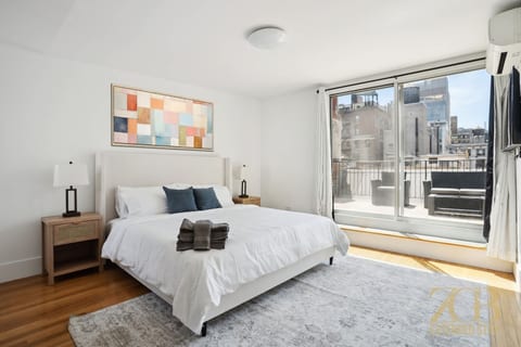 Luxury PH Duplex w/Private Terrace by Central Park