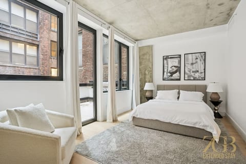 New & Modern 2BR Terrace, WD, Elevator in Chelsea