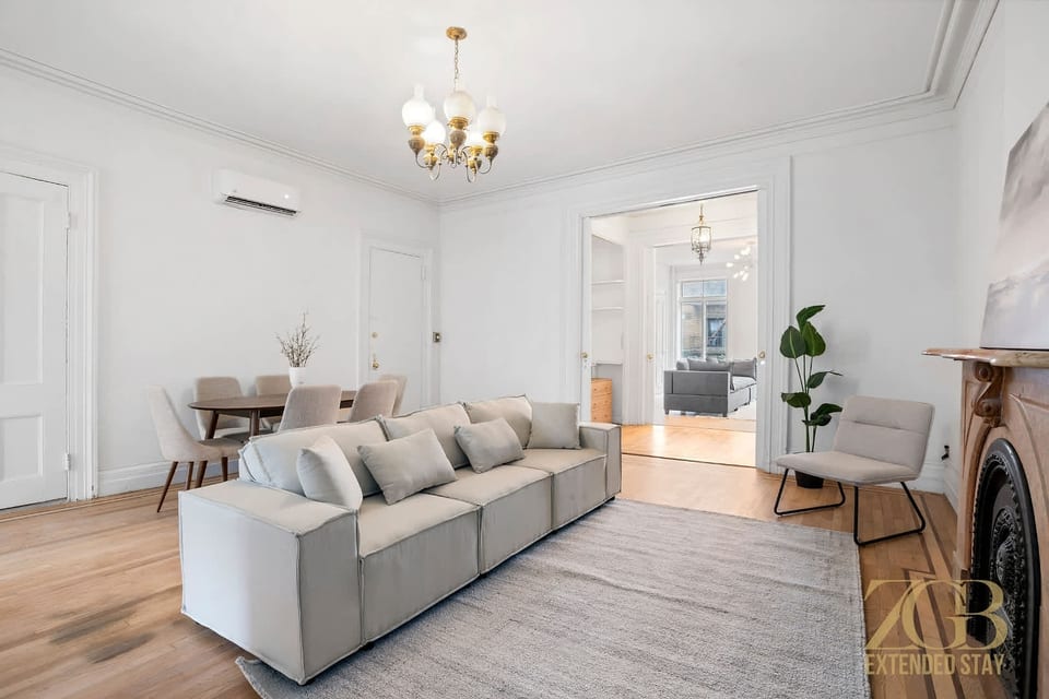 Loft Style X Large 2BR Apartment in Prime Chelsea! - New York
