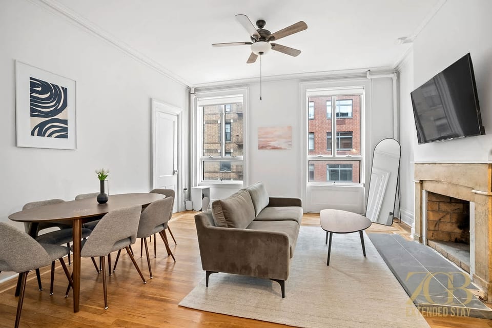 Neu renovierte, atemberaubende große 2-Zimmer-Wohnung in Chelsea! - New York