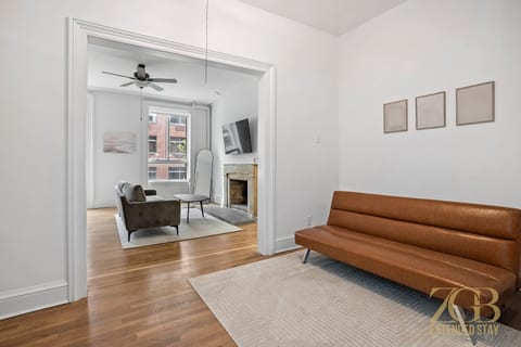 Newly Renovated Stunning Large 2BR in Chelsea!