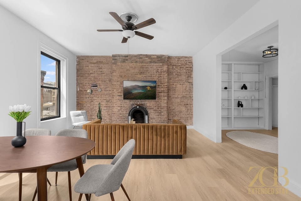 Sun Filled, Renovated 2BR Loft-like, Prime Chelsea - New York