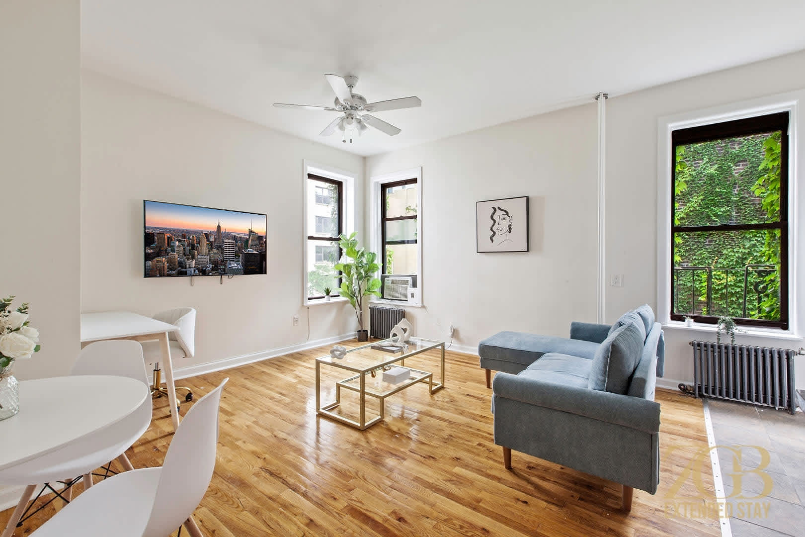 Gorgeous 2 Bedroom Apt in Prime UES!