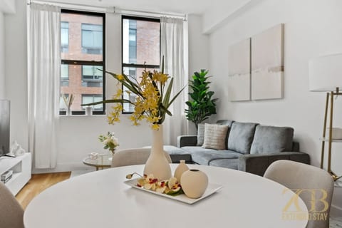Renovated, Mint Condition 1BR - Elevator & Laundry