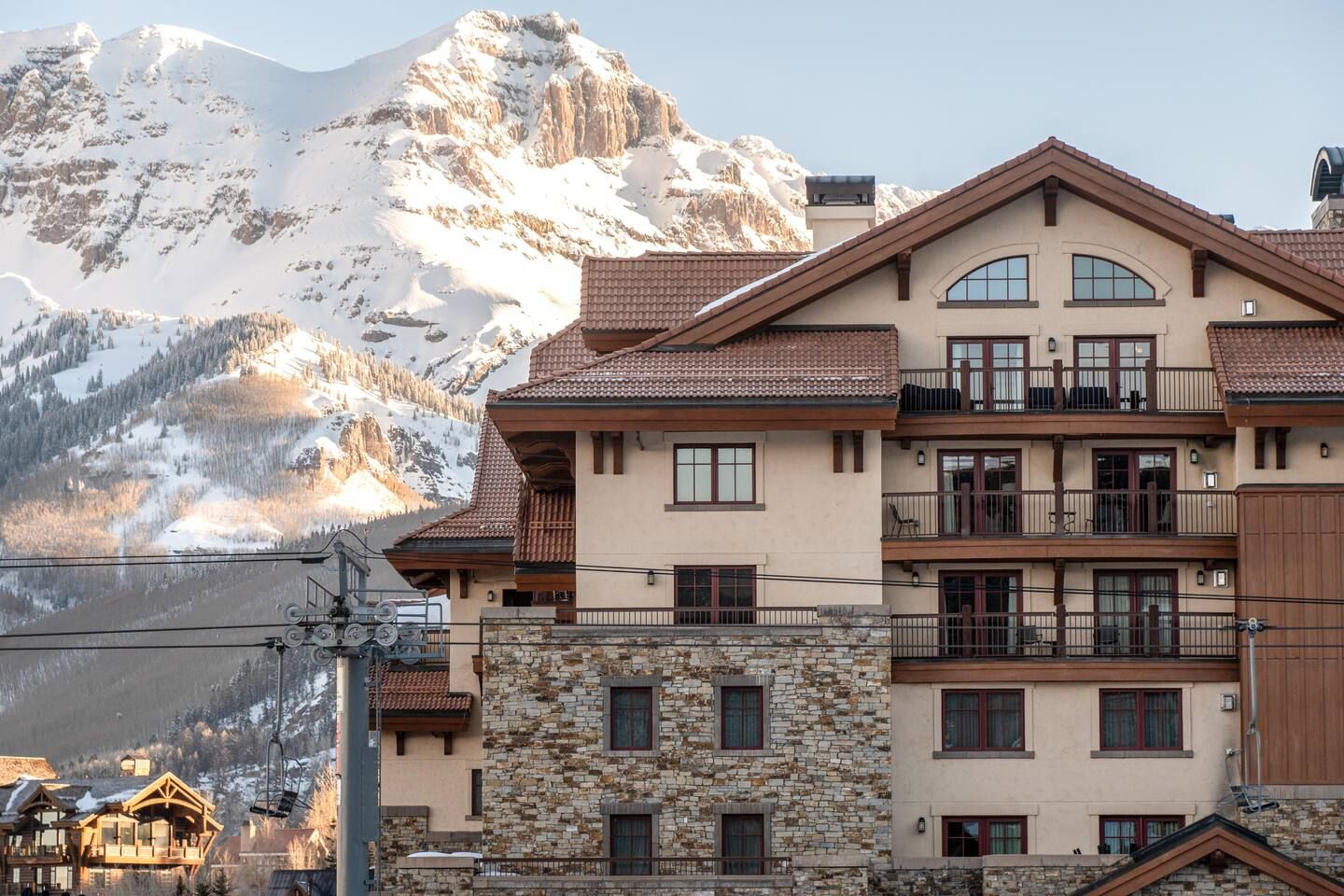 5 Star Hotel - Exclusive Private Residence