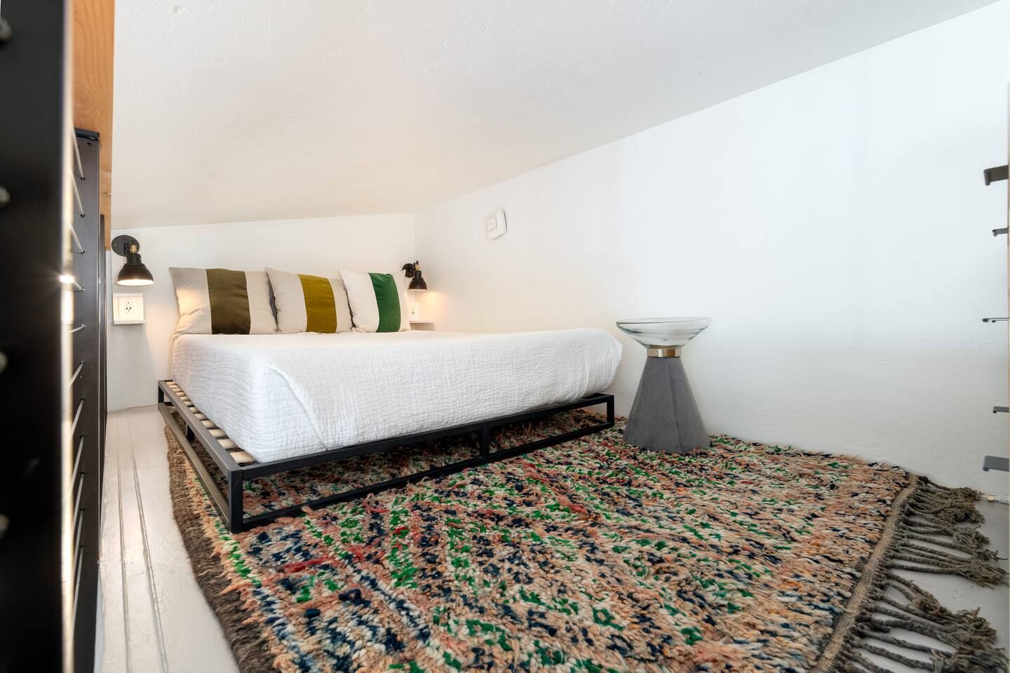 Queen size loft bed - Must be willing to utilize the ladder. Please note, you will not be able to fully stand in the loft.