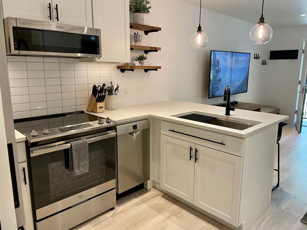 Downtown Telluride Riverside Condo - Boomerang