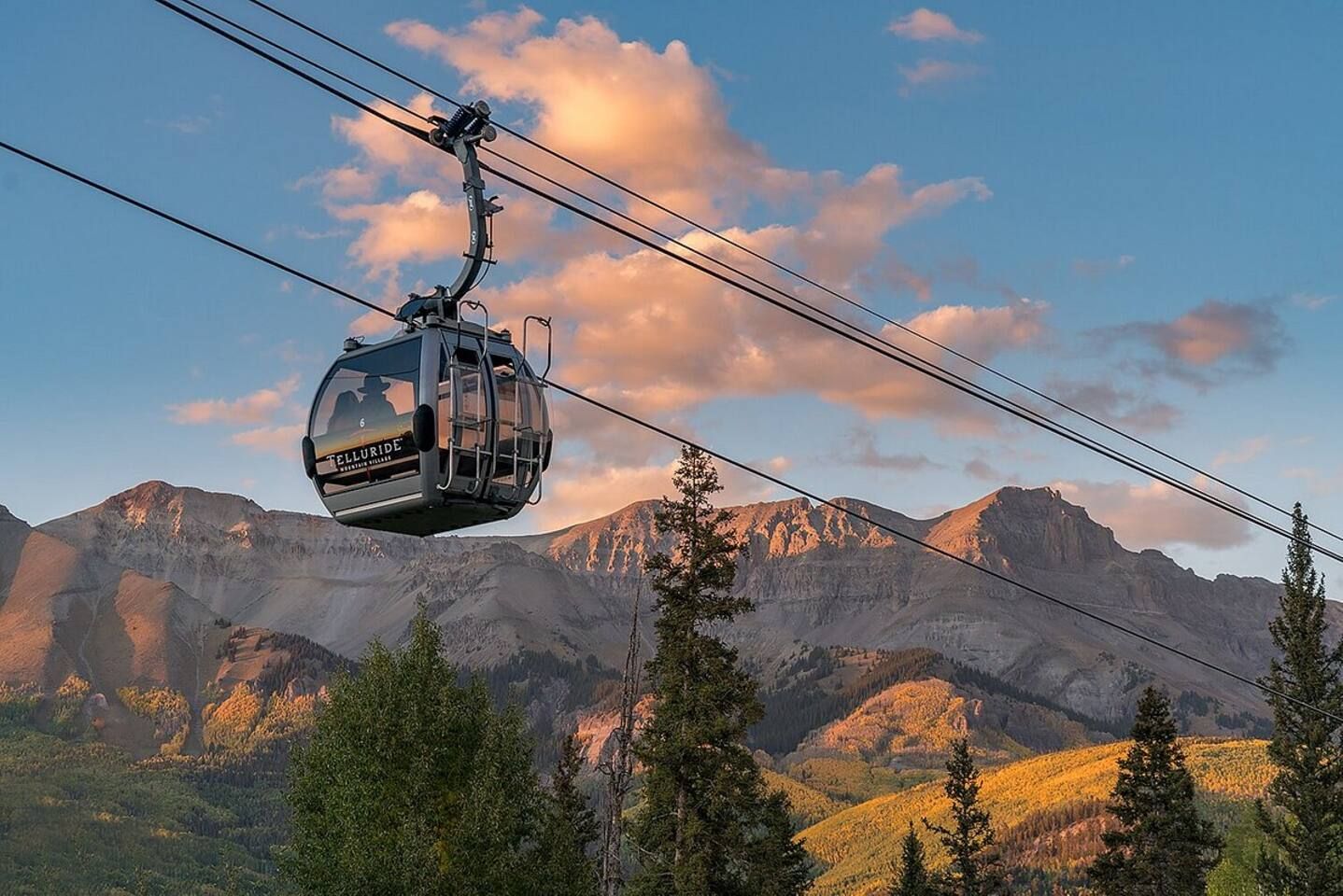 Walk 10 minutes to the free gondola!