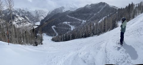 Ski-in adventure with breathtaking mountain and valley views