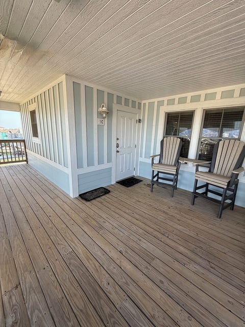 front deck