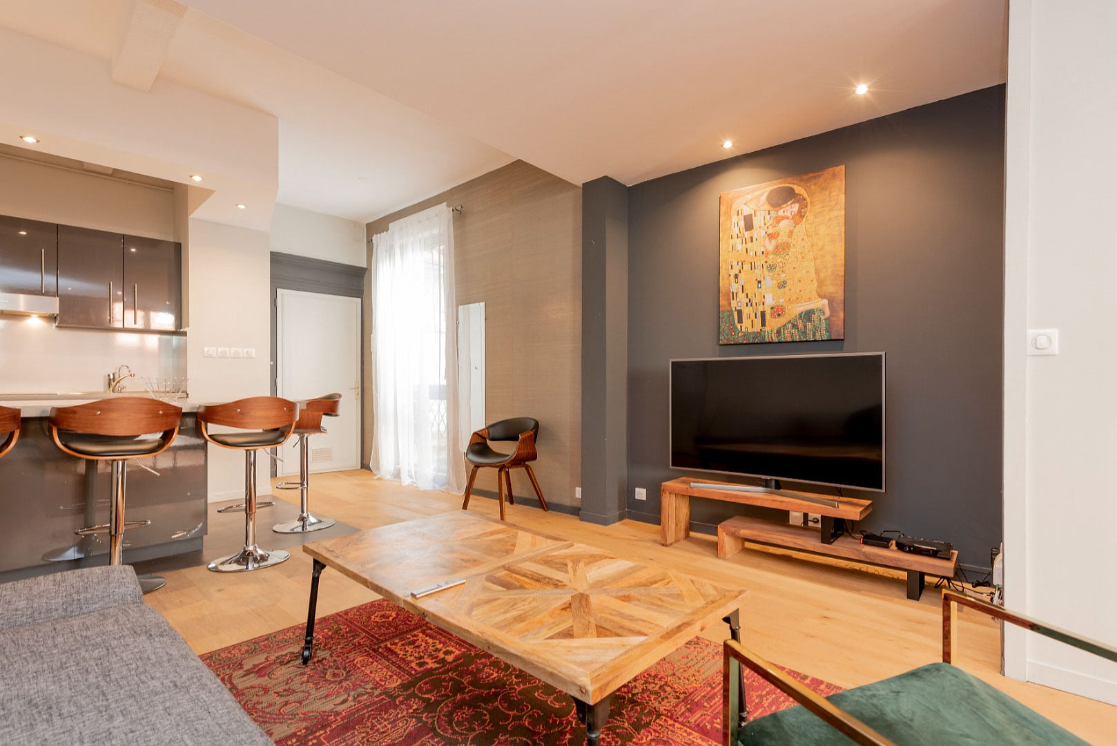 Prestigious apartment – rue des Arts