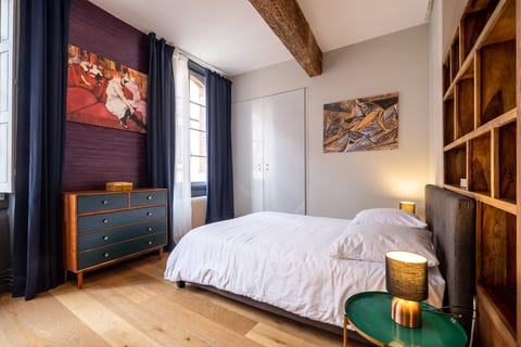 Prestigious apartment – rue des Arts