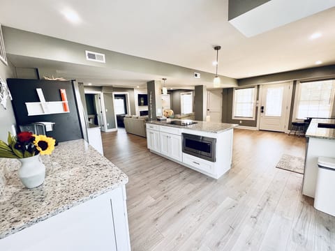 built in microwave and super airy kitchen