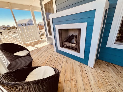 Outdoor Seating and Fireplace
