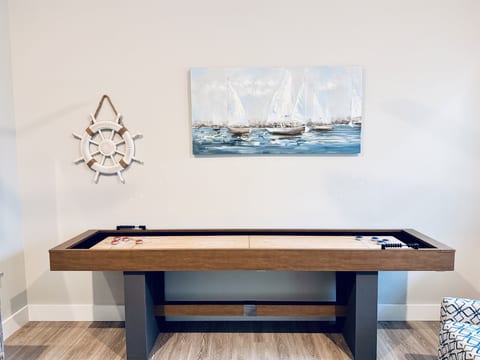 New** Shuffleboard table