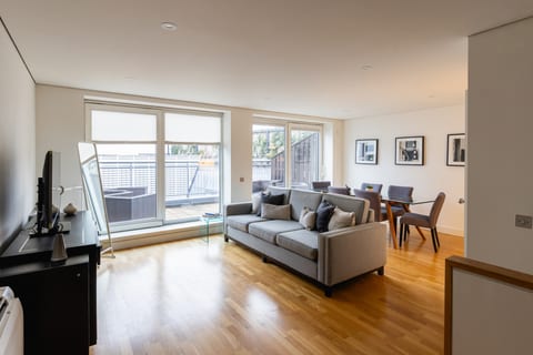 3 Bedroom serviced Apartment Marylebone Lane
