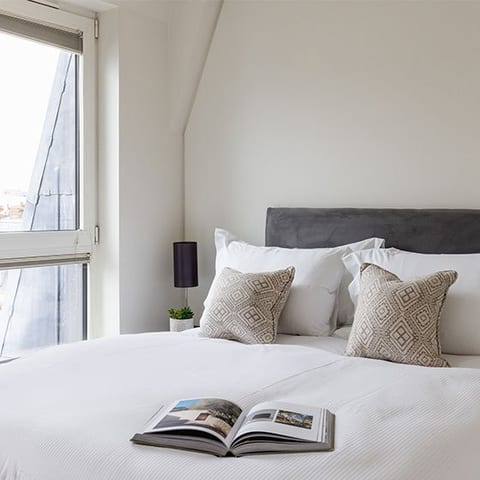 Two-Bedroom Serviced Apartment in Prime Marylebone