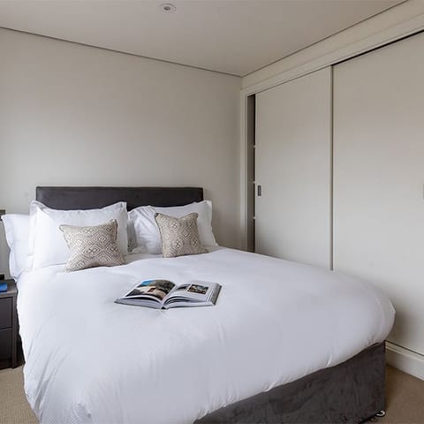 Two-Bedroom Serviced Apartment in Prime Marylebone