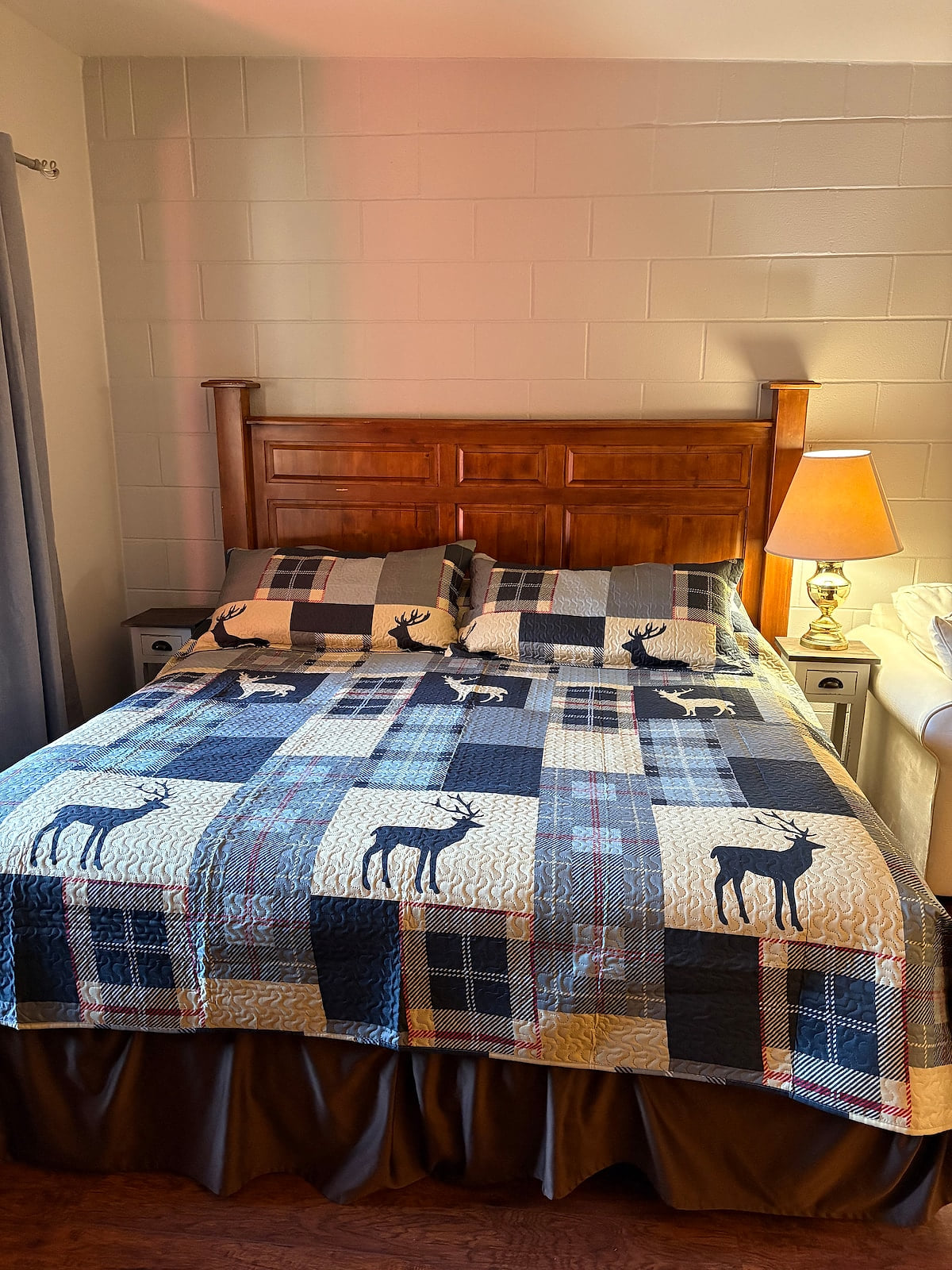 Château Rouge 106 ~ Mount Maurice Manor