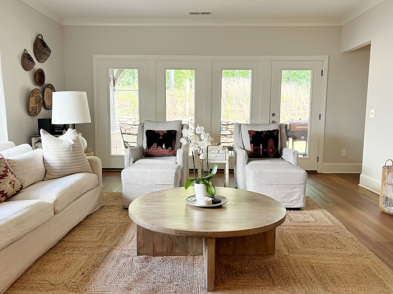 Designer Auburn Home, 2 King Suites, Sleeps 4