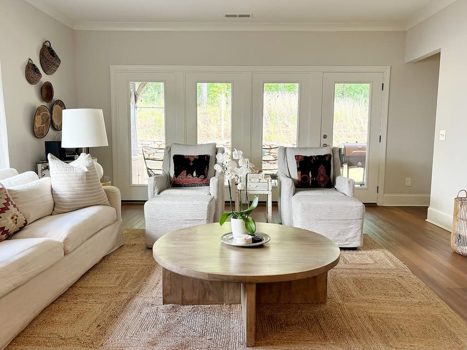 Designer Auburn Home, 2 King Suites, Sleeps 4 - Auburn