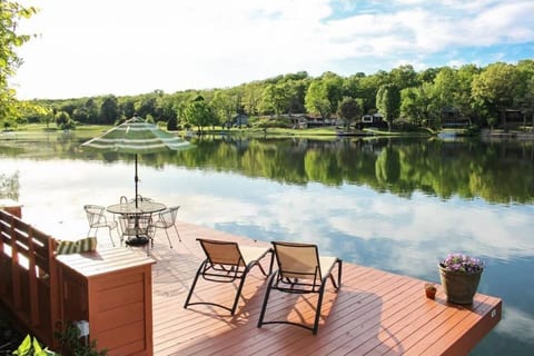 Private dock at Lake Avalon