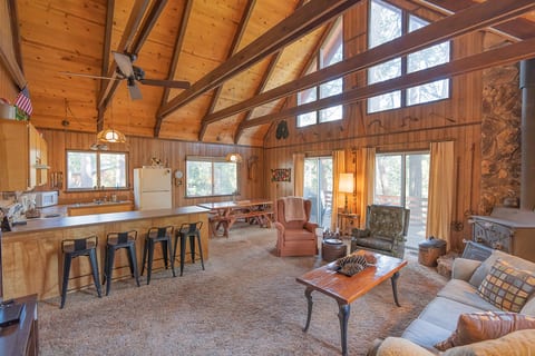 Family Friendly BLS Chalet