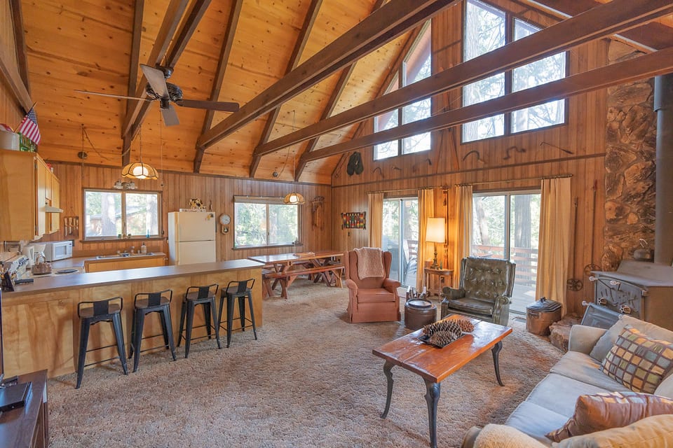 Family Friendly BLS Chalet - Arnold