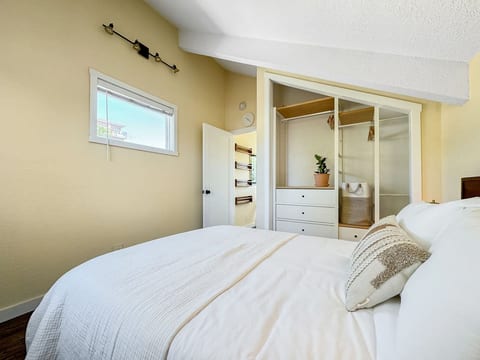 NEW! Cozy El Cerrito home close to freeway access
