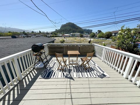 NEW! Cozy El Cerrito home close to freeway access
