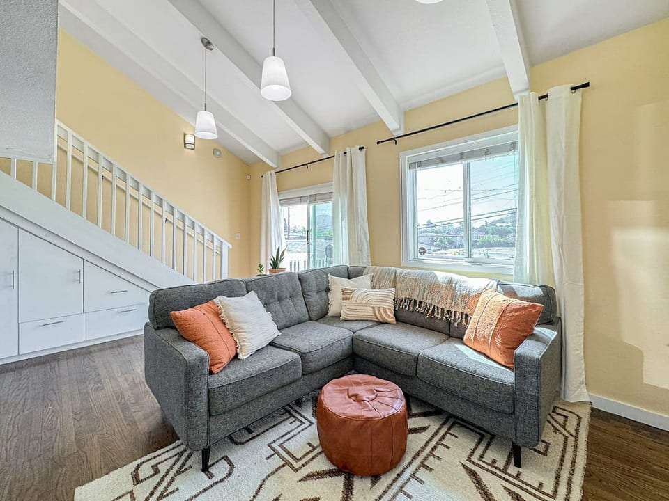 NEU! Gemütliches Zuhause in El Cerrito, nahe der Autobahnauffahrt - El Cerrito